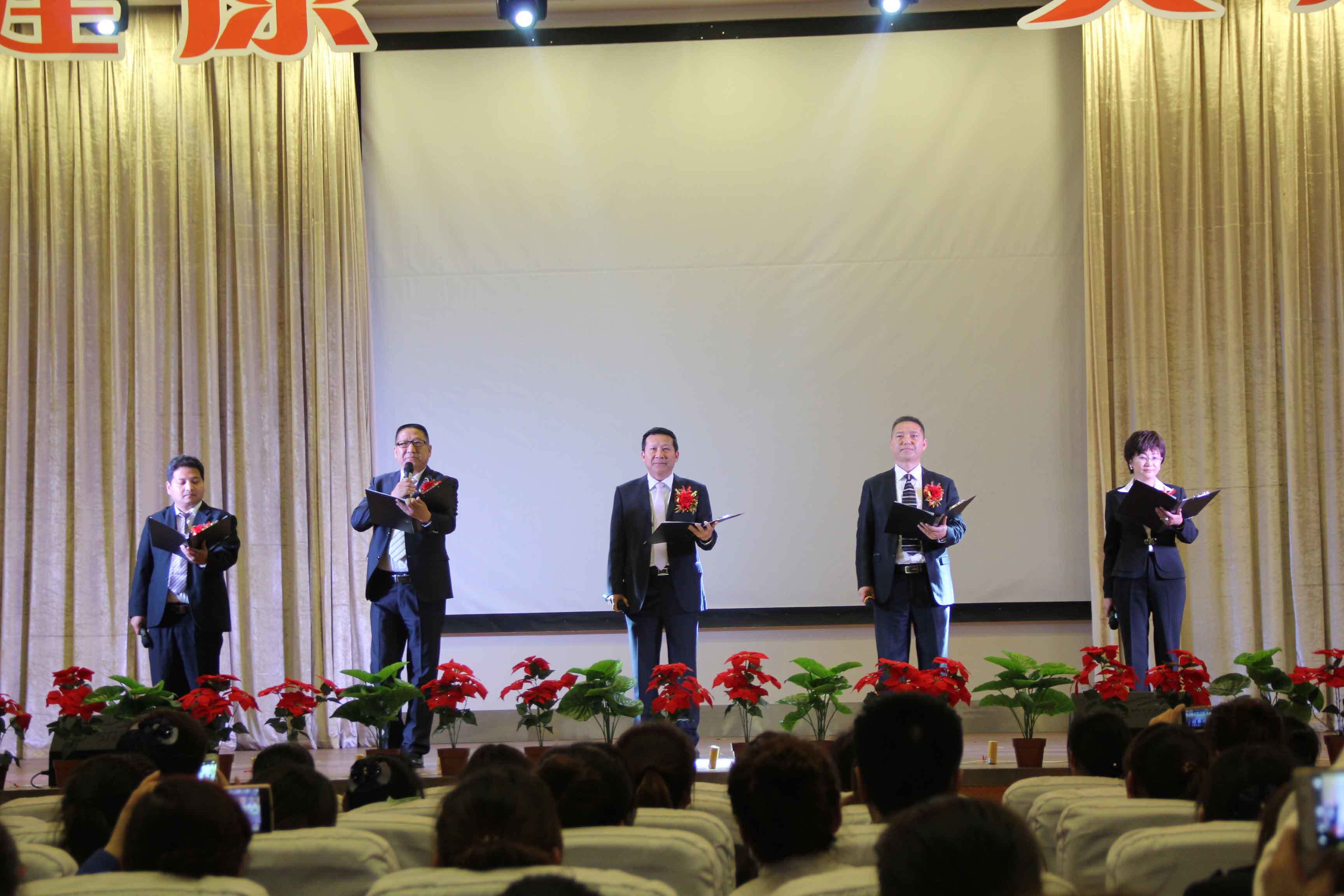 “健康發展，快樂(yuè)成長”建業(yè)百貨十五年耕耘之路(lù)